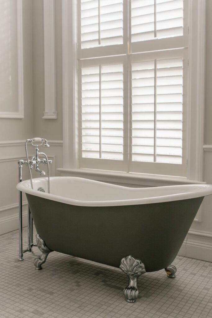 Antique-Inspired Clawfoot Tub in a Modern Setting