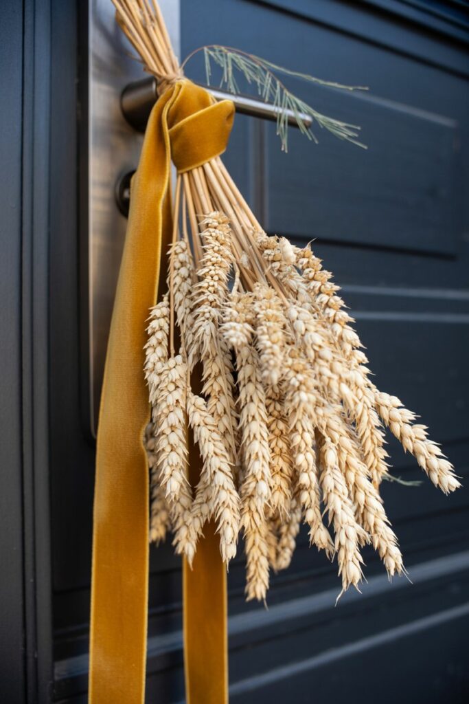 Dried Wheat and Velvet Ribbon Bundles