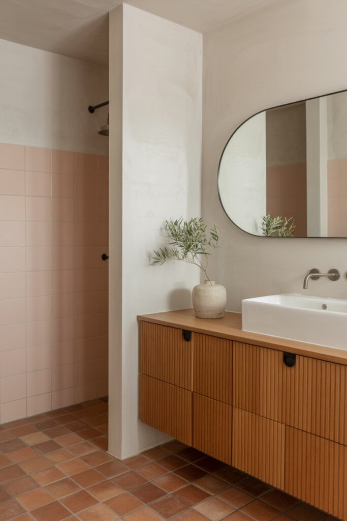 Terracotta & Earthy Tones