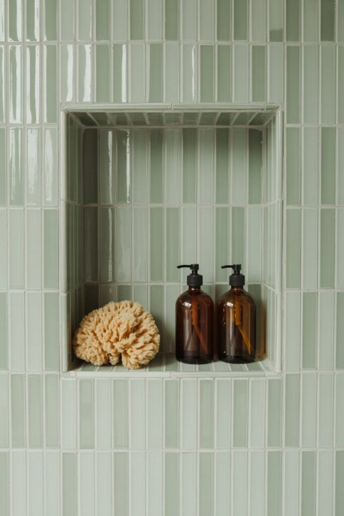 The Integrated Shower Niche