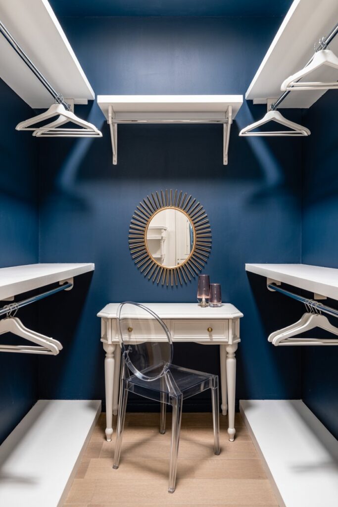 Choose a Grown-Up Color Palette